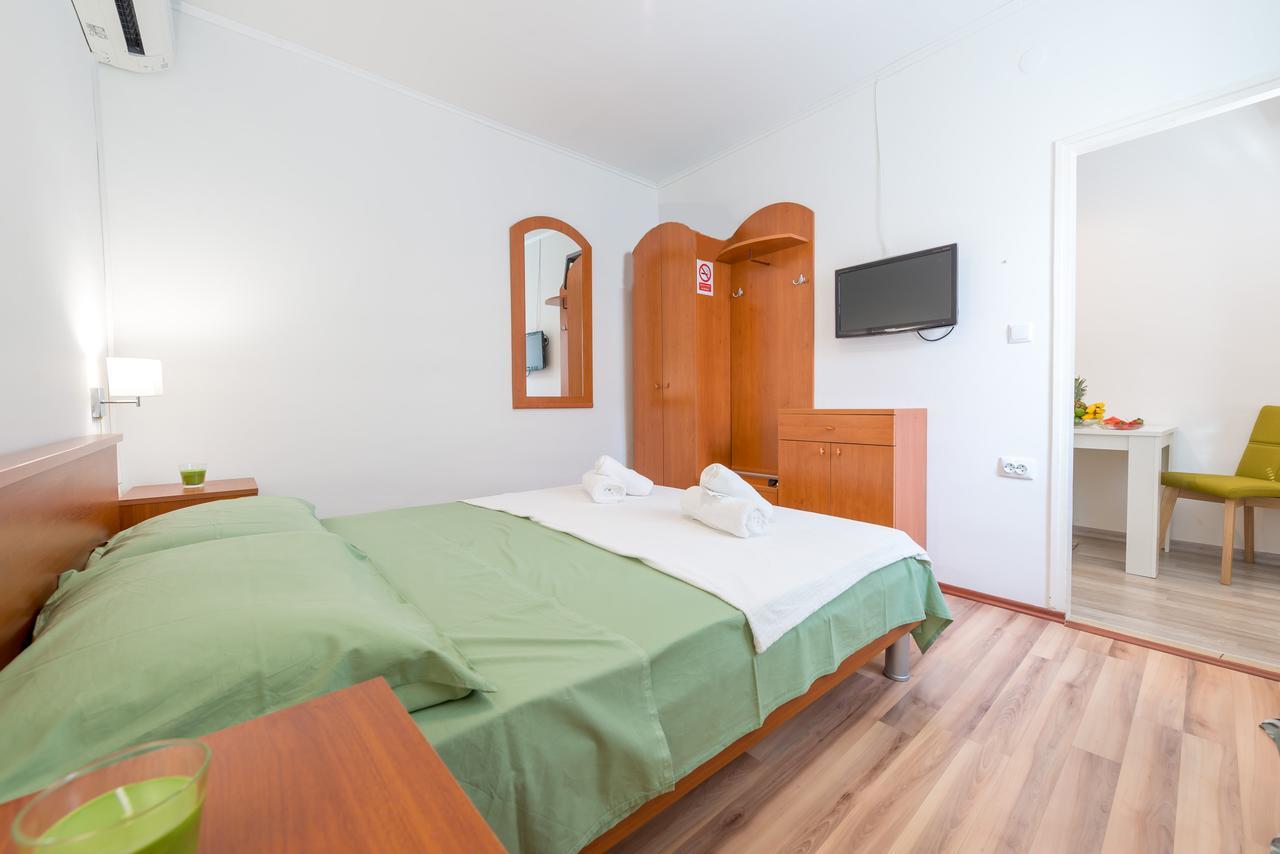Studio Apartments Magnolia ドゥブロブニク エクステリア 写真